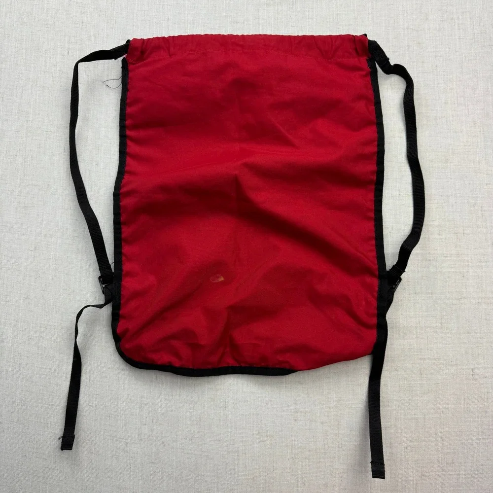 Nike Drawstring Backpack Unisex OS Red Black Swoosh Zippered Pocket Sporty Gym